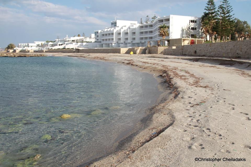Adelianos Kambos beach