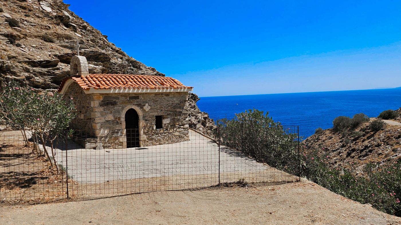 Agia Paraskevi beach at Skepasti