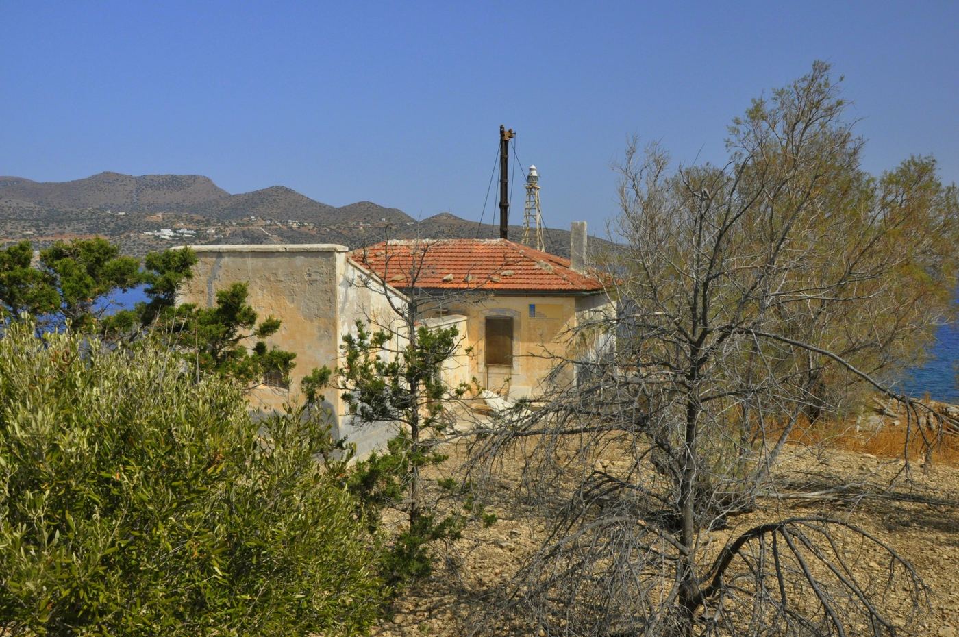 Agii Pantes Lighthouse