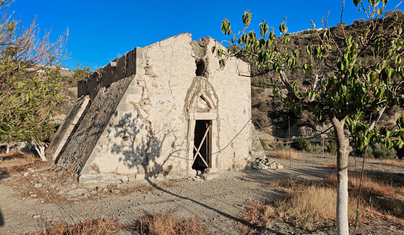 Agios Antonios Monastery in Arvi