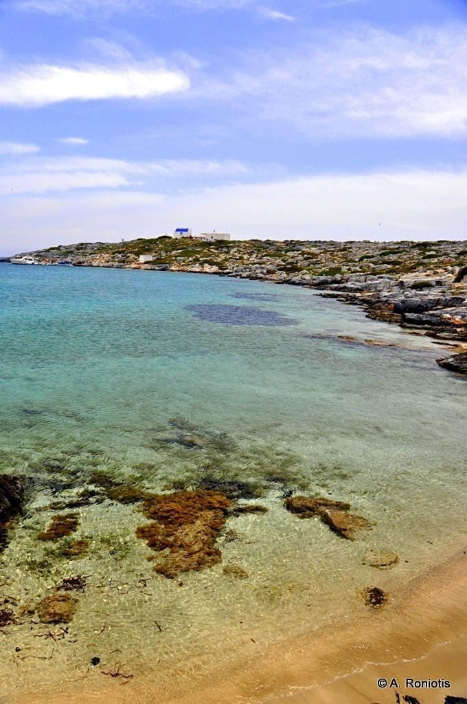Agios Georgios bay, Dia