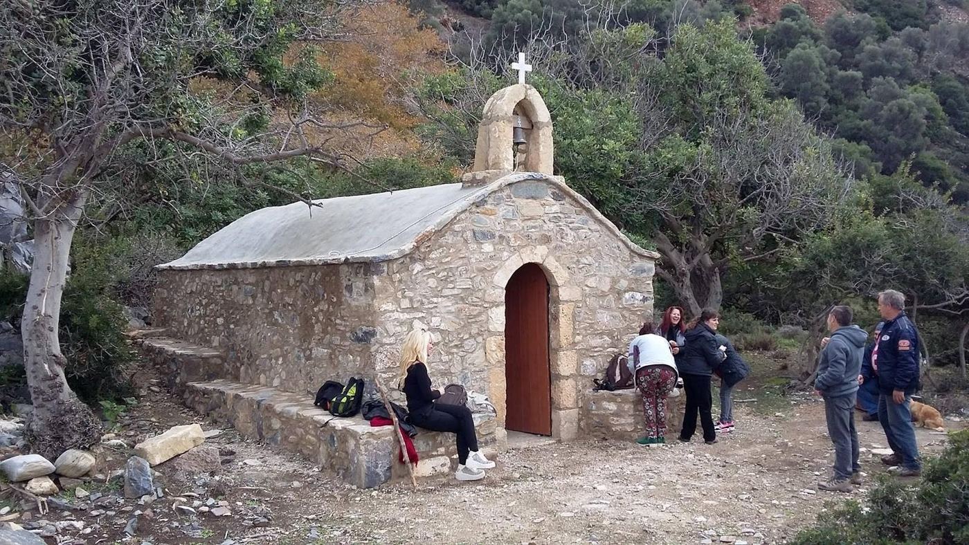 Agios Vasilios and Skotini beaches