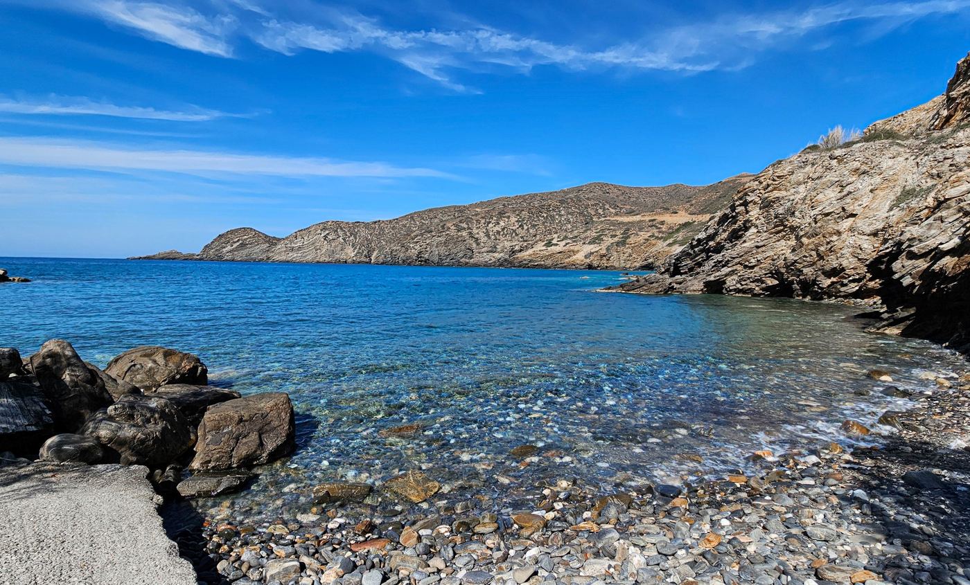 Almirida beach at Sisses