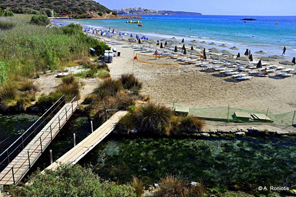 Almiros beach in Agios Nikolaos