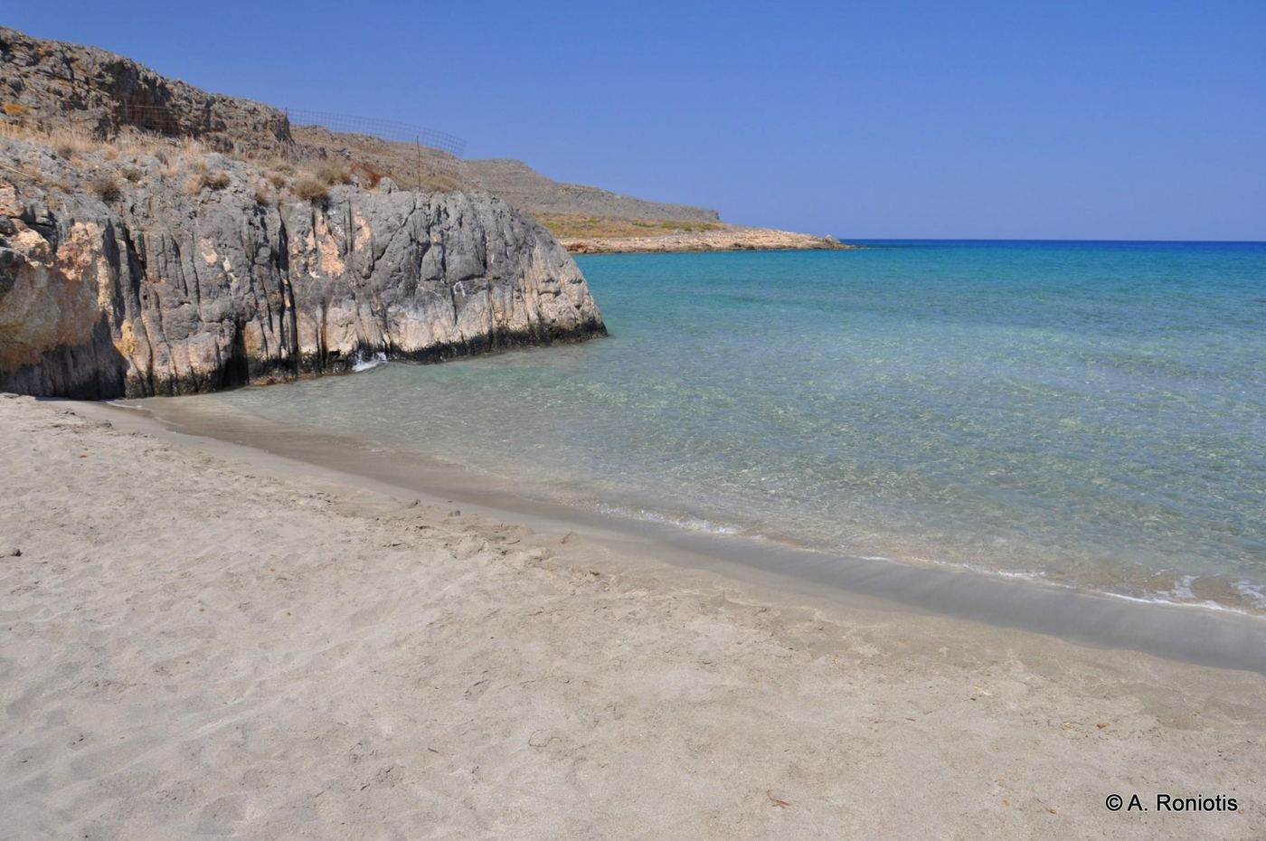 Alona beach (Krinakia)